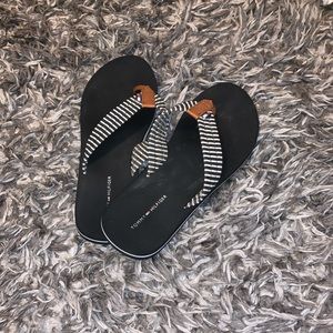Tommy Hilfiger sandals 🩴